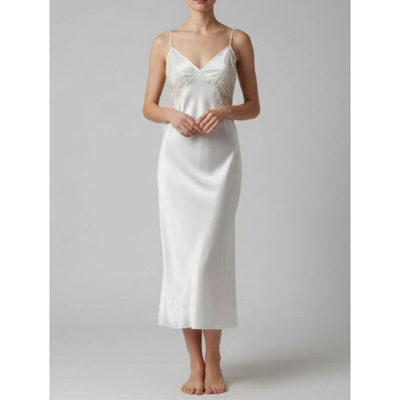 Victoria's Secret White Lace Satin Romantic Slip Nightgown Dress Women's Medium - Picture 1 of 12